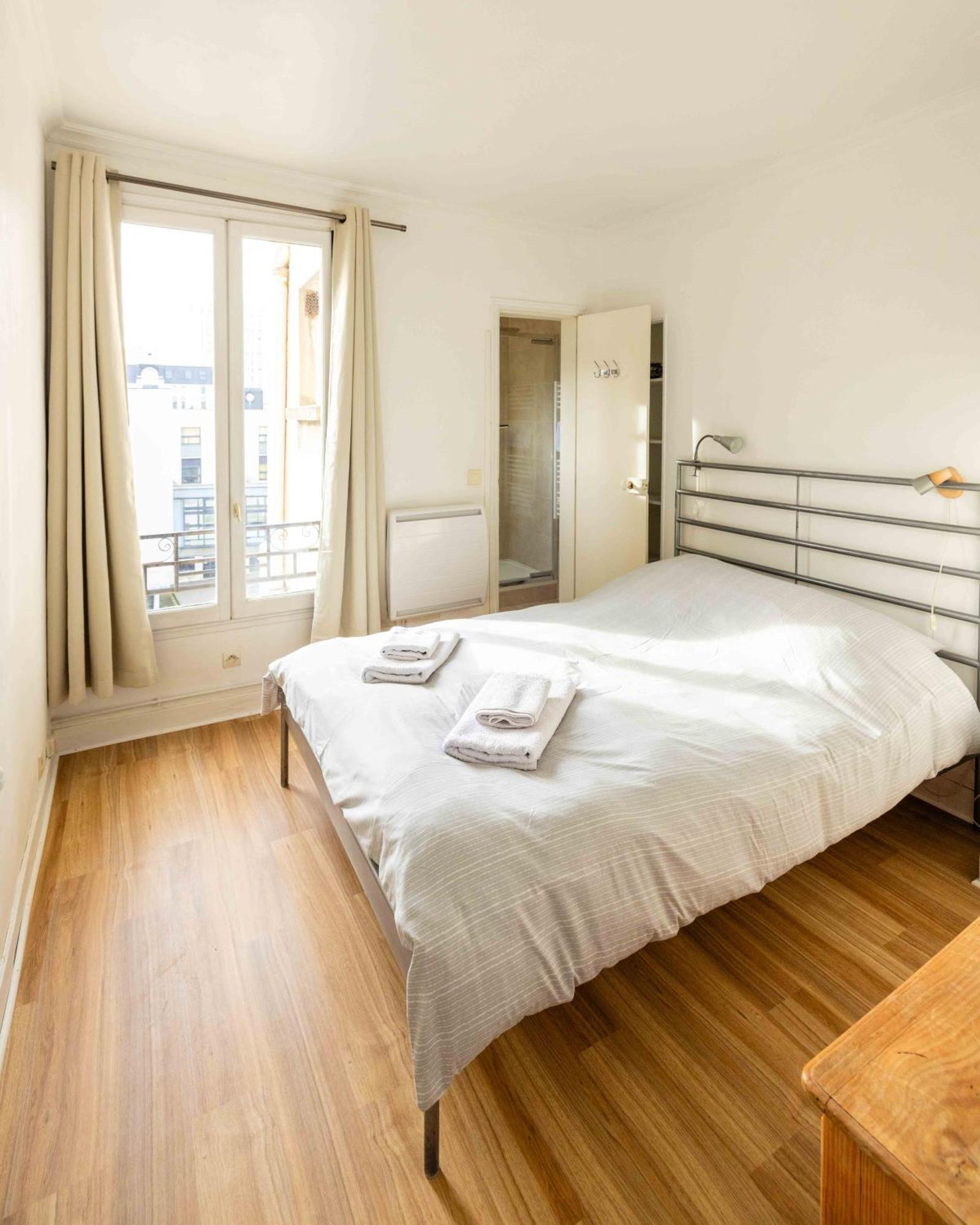 Well Located Apartment In Paryż Zewnętrze zdjęcie